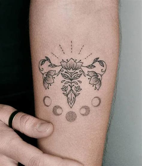 womb tattoos|25 Womb Tattoos Symbolizing the Miracle of Creation .